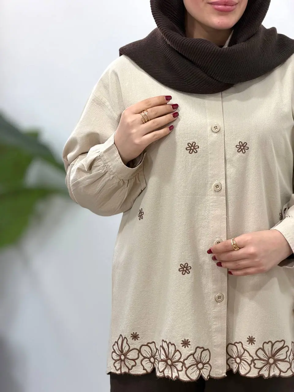 مانتو گلدوزی آیسو راز